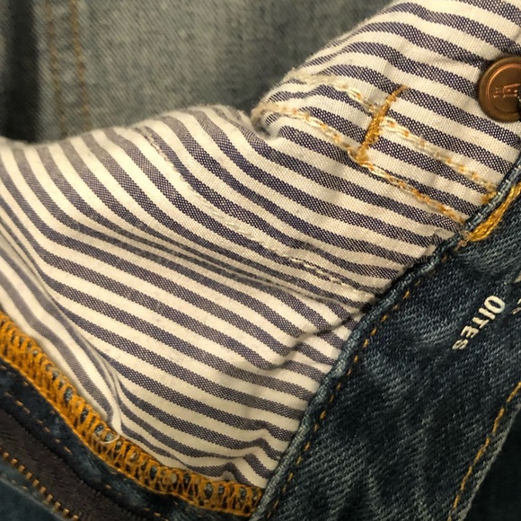 28. Lands End, Dark Wash, Denim, Straight Leg - Picture 13 of 13